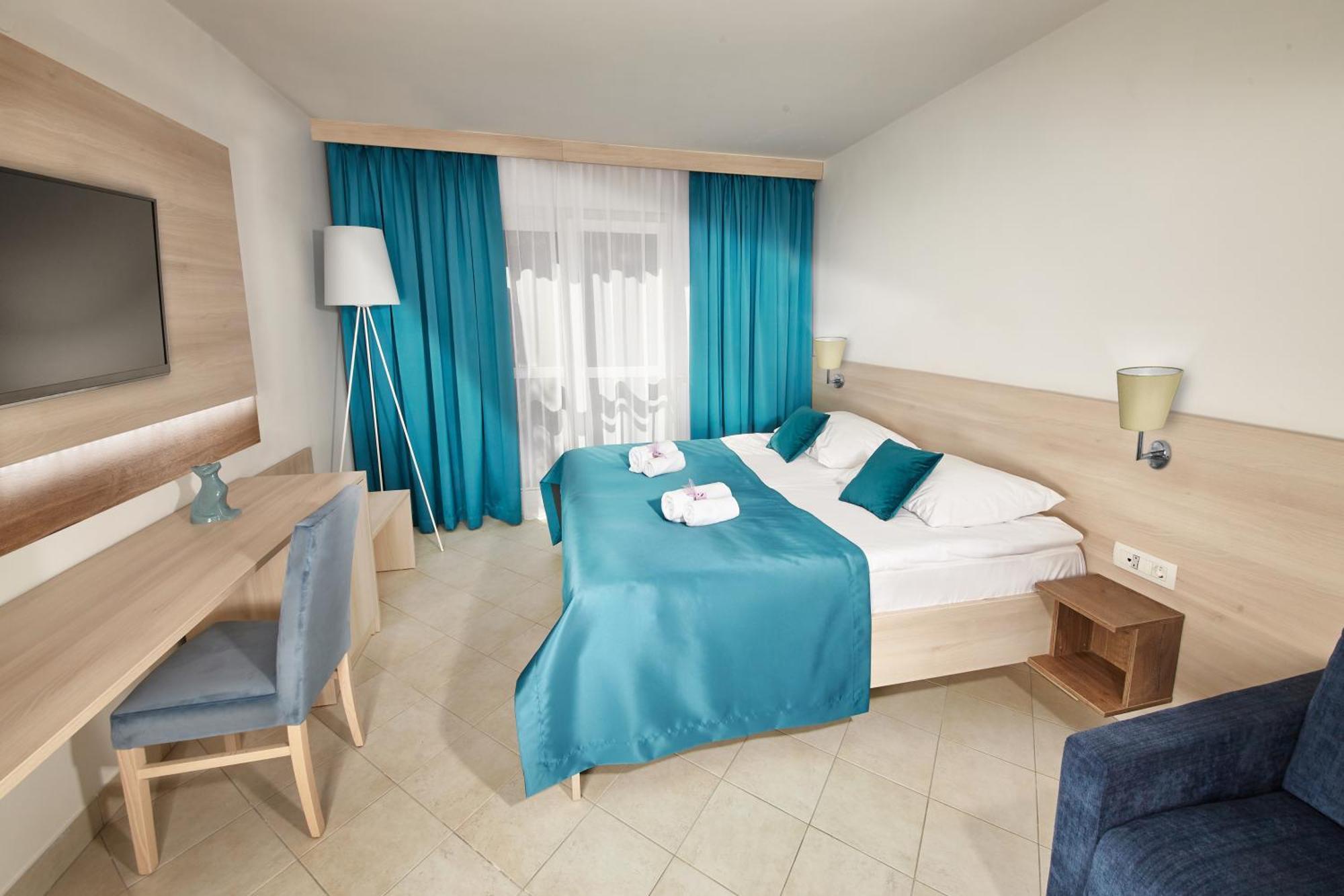 Villas - Hotel & Resort Adria 安卡兰 外观 照片