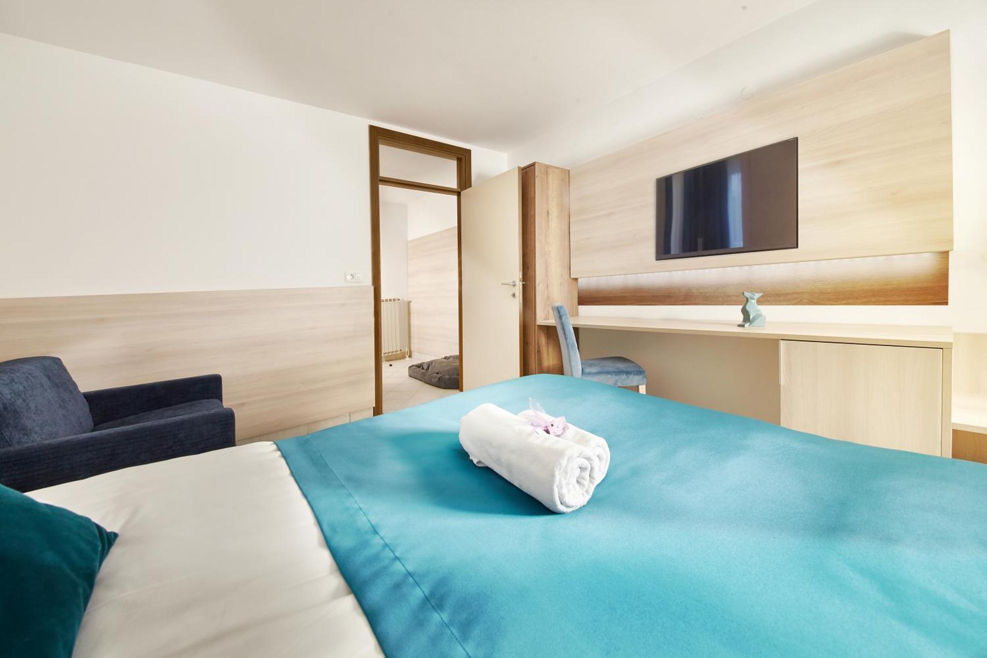 Villas - Hotel & Resort Adria 安卡兰 外观 照片