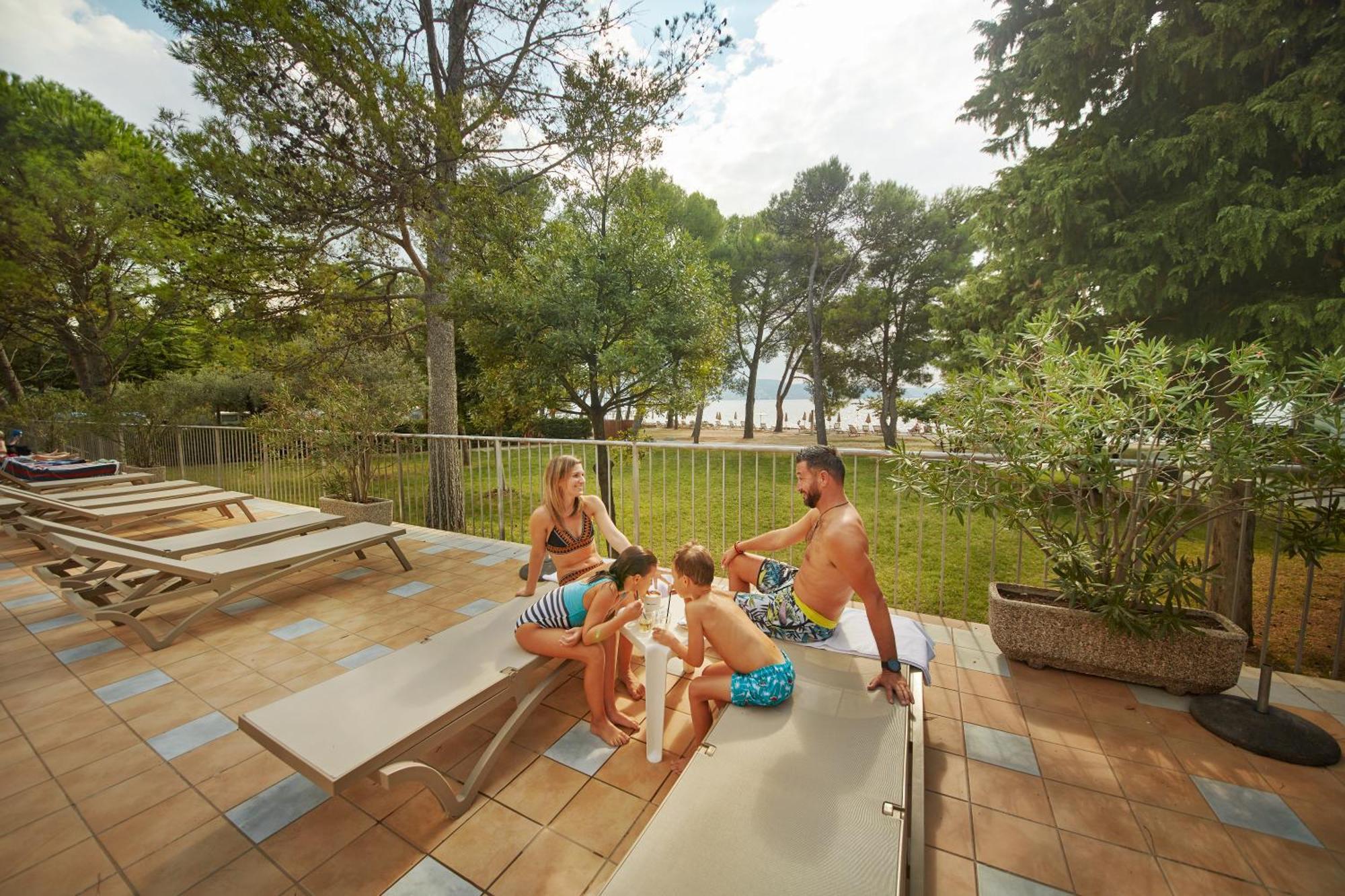 Villas - Hotel & Resort Adria 安卡兰 外观 照片